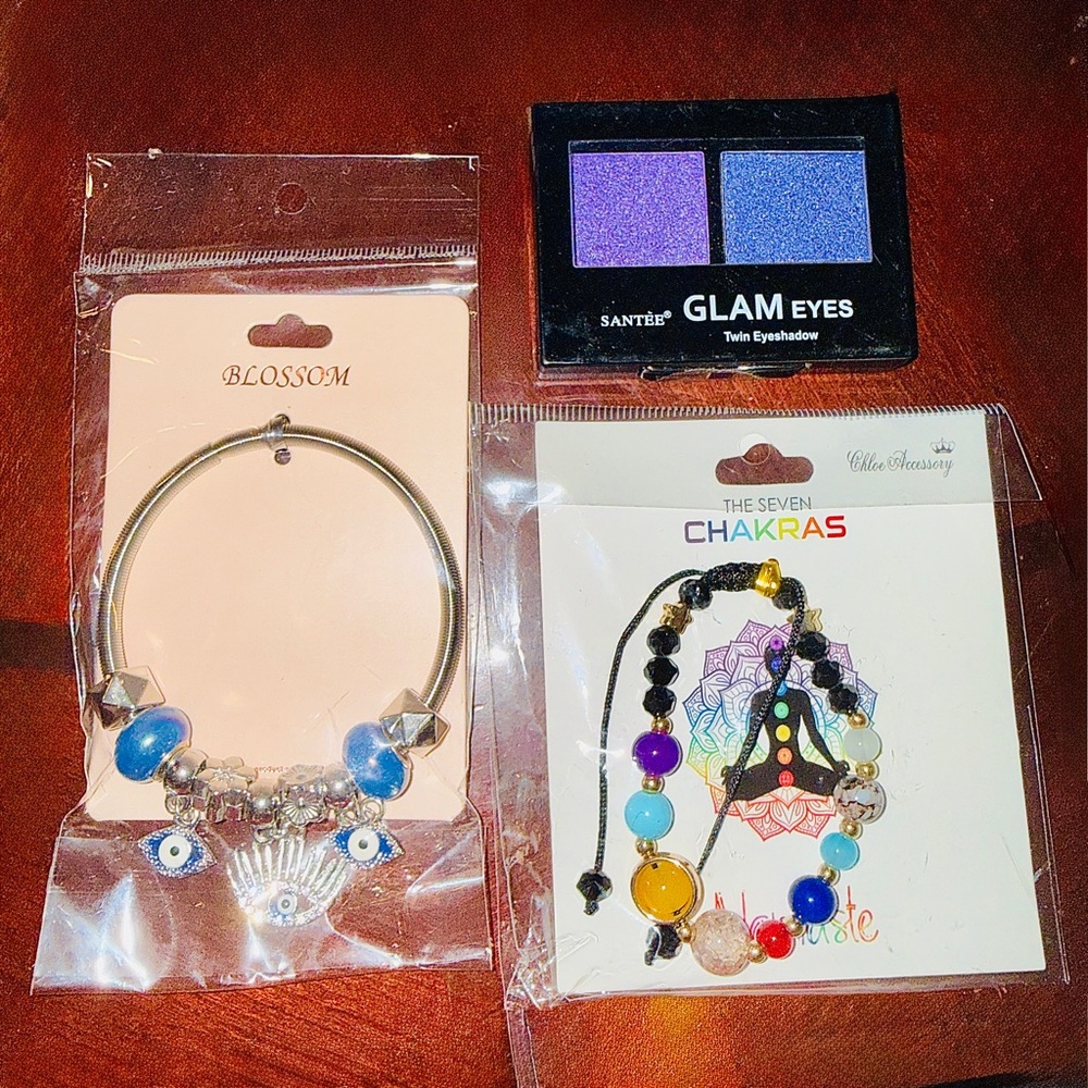 Stargazer Bracelet & Eyeshadow Set